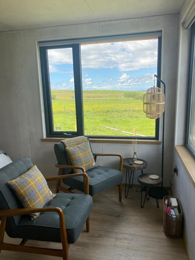 Unique Luxurious Cabin On Sea View Working Croft Garrabost المظهر الخارجي الصورة